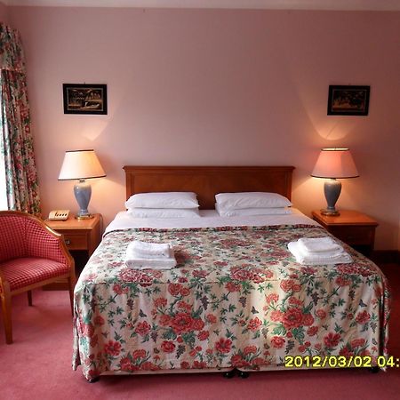Thorpe Lodge Hotel 피터버러 외부 사진